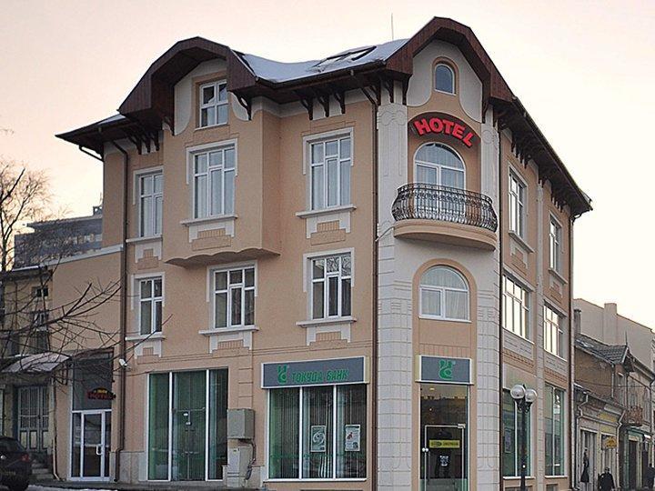 Irish Hotel ชูเมน ภายนอก รูปภาพ